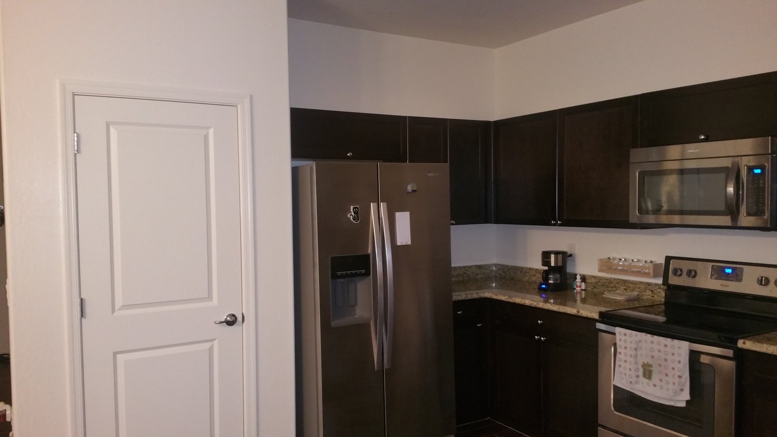 Uncategorized Rent To Own Kitchen Appliances dolce gabbana smeg kitchen appliance collection picture almost new amazing 2016 built home south phoenix rent to own