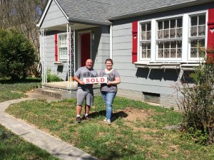 Sell my house fast near Knoxville, TN.