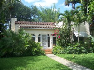 We Buy Houses Coconut Grove - We Buy Houses Florida Sell my house fast Coconut Grove? We can buy your Florida house. Contact us today! We Buy Houses Coconut Grove and Florida!