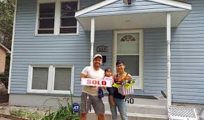We can give you a fair cash offer now if you are ready to sell your Suitland house today. Just call us.