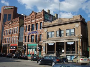 We buy houses Maplewood MN! Sell your Maplewood house fast.