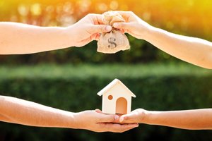 Pros And Cons Of We Buy Houses For Cash Companies