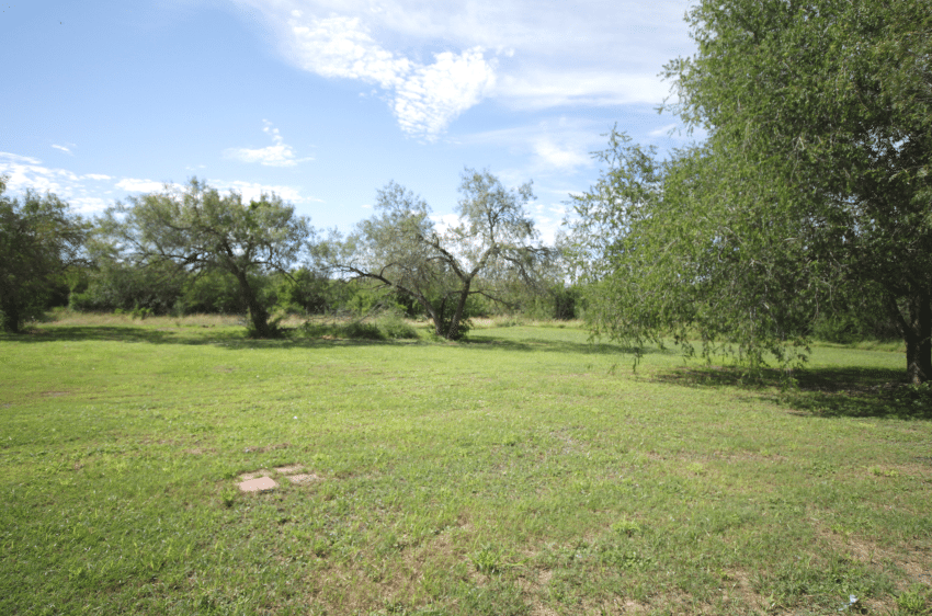 2.2 Acres Orange Grove TX Cash Buyer Site