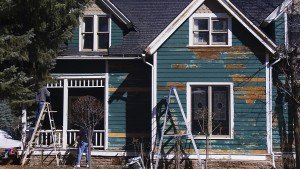 We buy fixer upper homes like this one & pretty homes too!